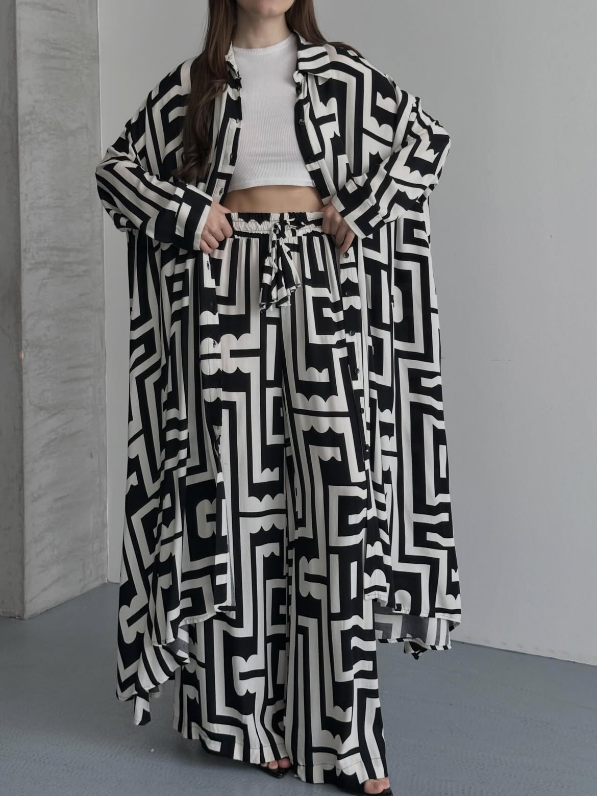 Maze Print Kimono Set