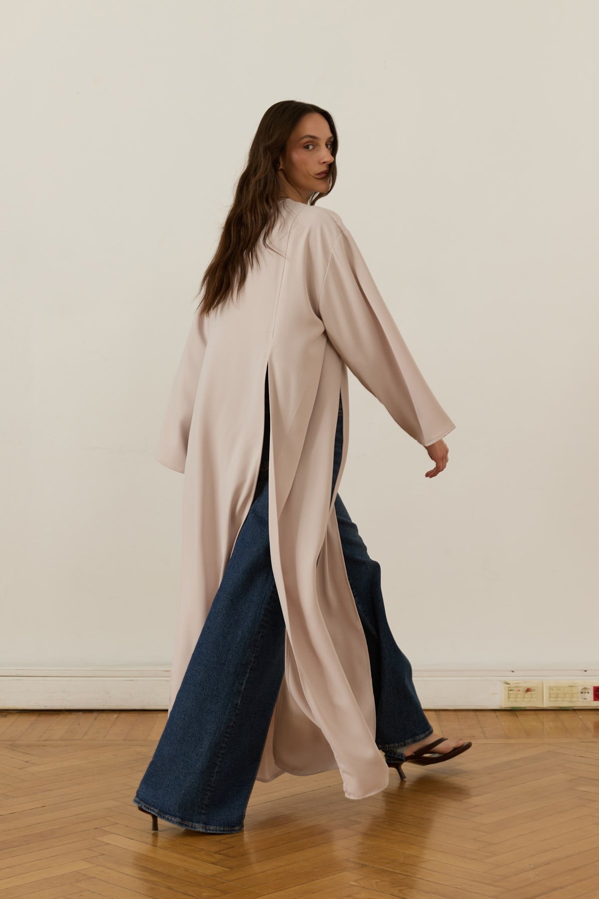 Drama Slit Maxi Top