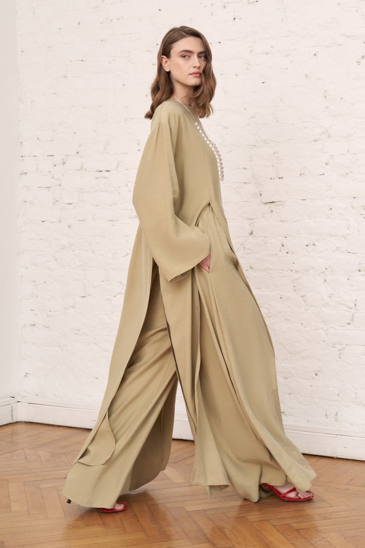 Drama Slit Maxi Top
